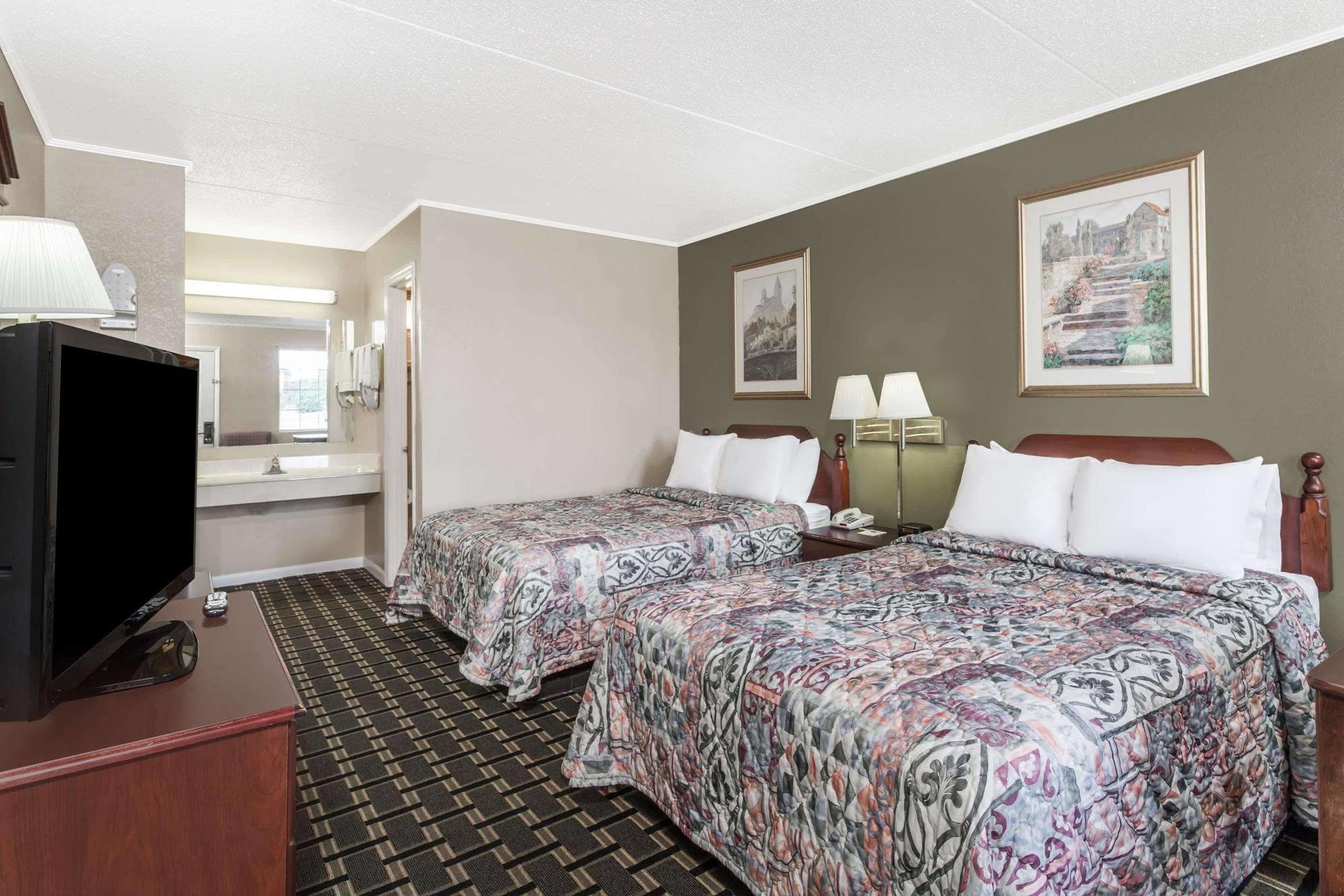 Days Inn By Wyndham Lenoir City Buitenkant foto